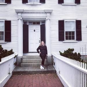 Meet your Posher, Lizzie